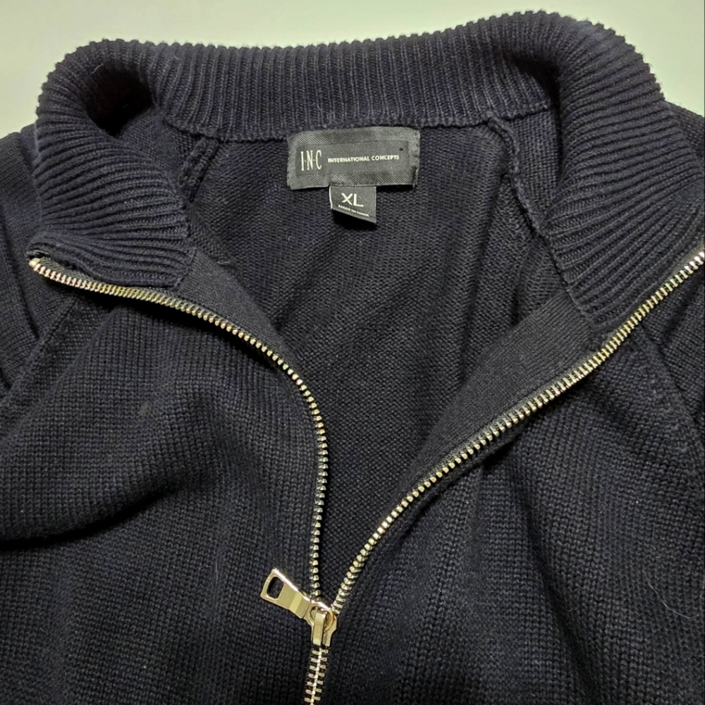 Mens Inc Black sweater size XL